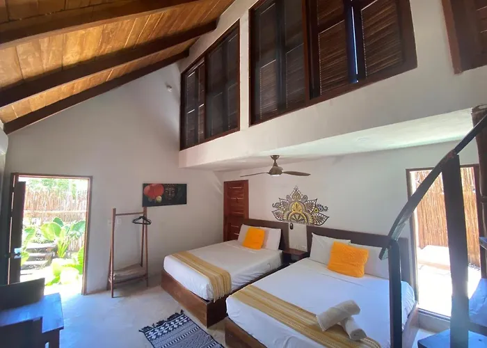 For Large Group, Up To 10 People Entire Space Rental 3 Lodges With Private Pools